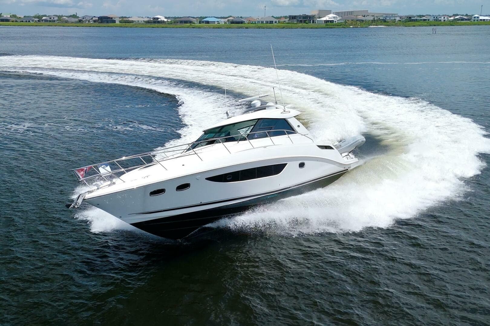 2013 Sea Ray 450 Sundancer