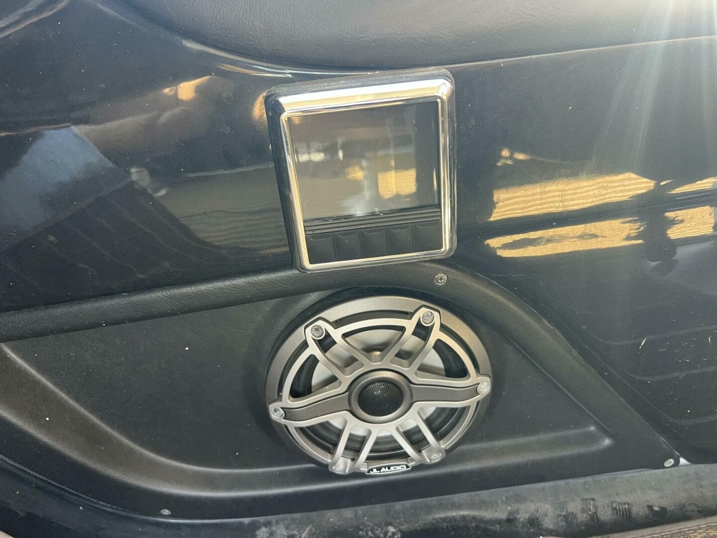 2023 Premier 330 Escalante