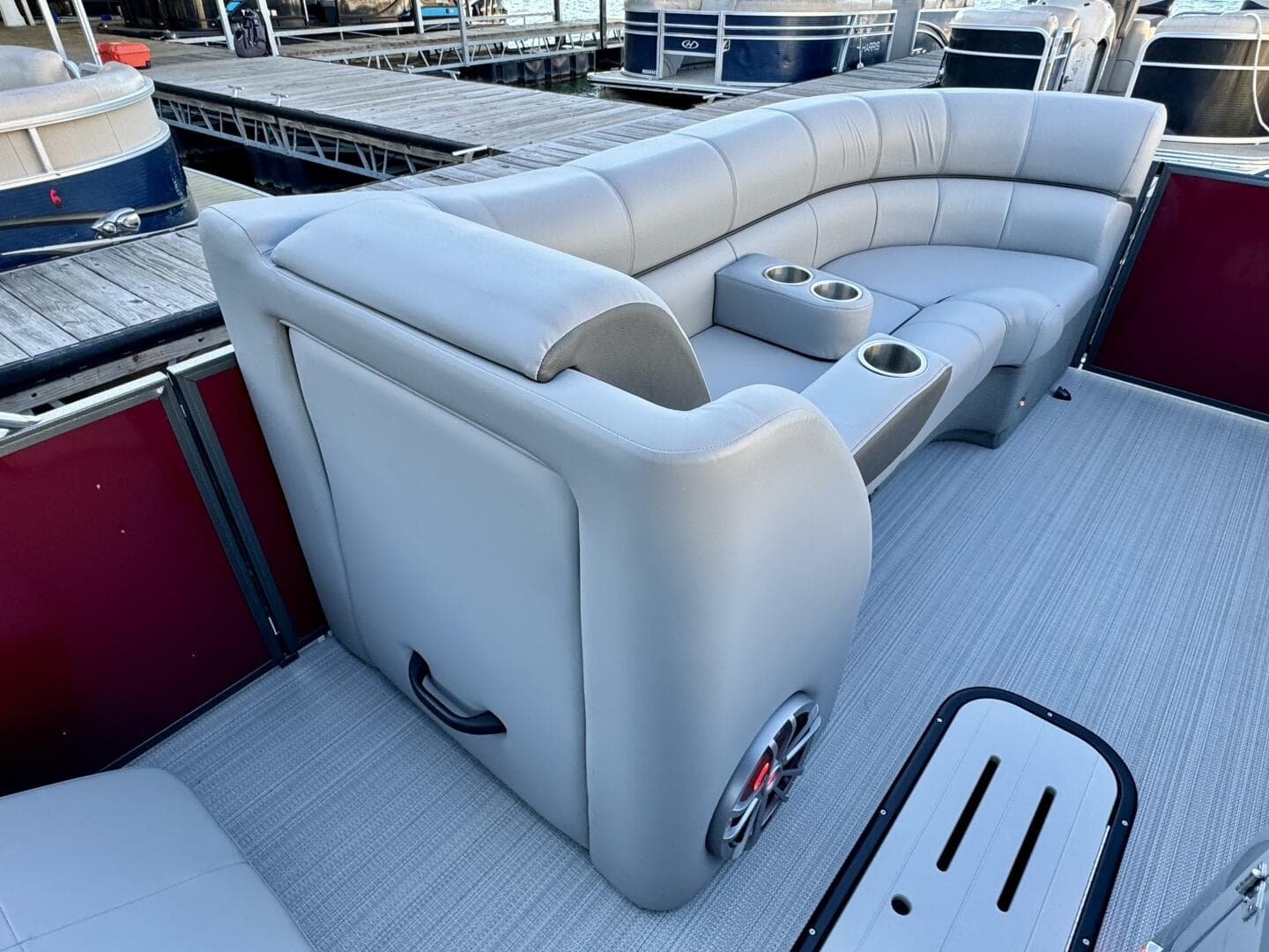 2023 Veranda Vertex VTX 22R TritoonFL