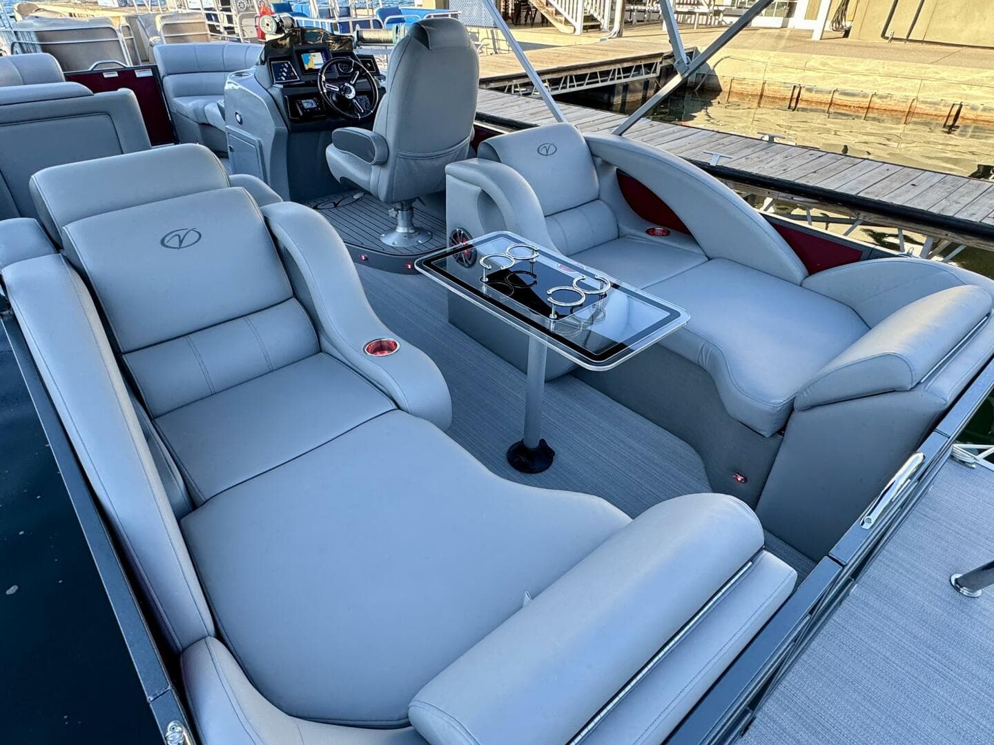 2023 Veranda Vertex VTX 22R TritoonFL