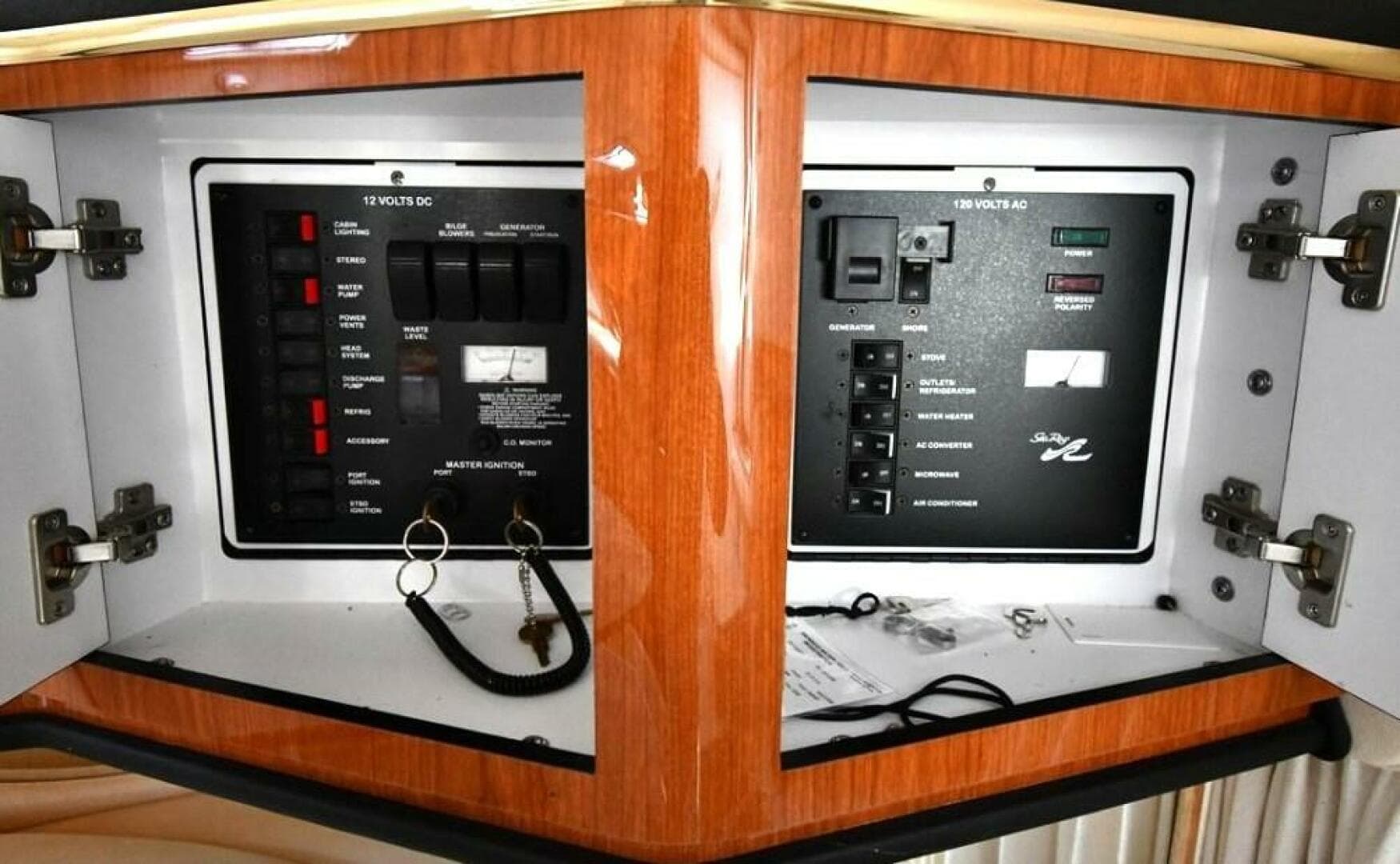 2001 Sea Ray 310 Sundancer