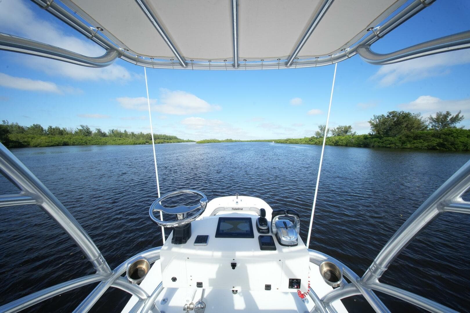 2020 TideLine Boats 365 OFFSHORE