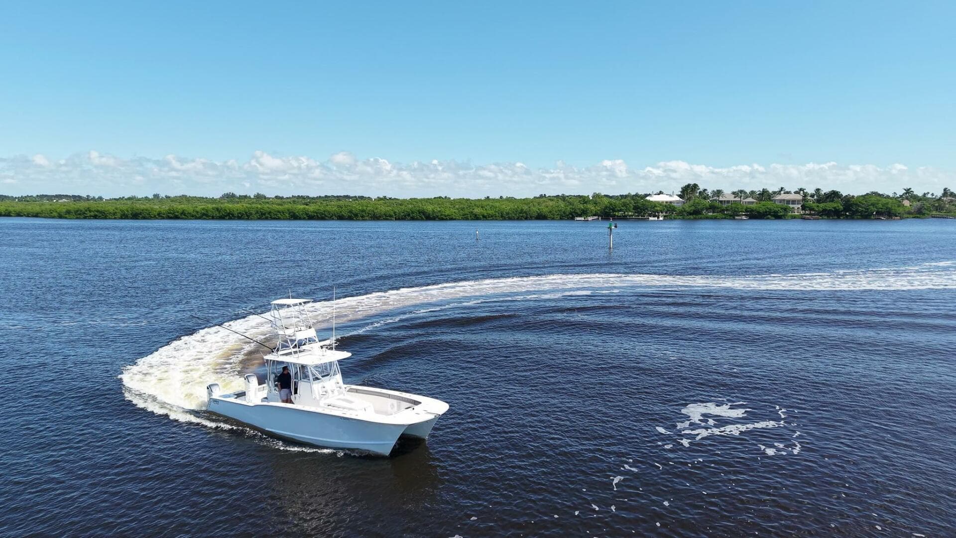 2020 TideLine Boats 365 OFFSHORE