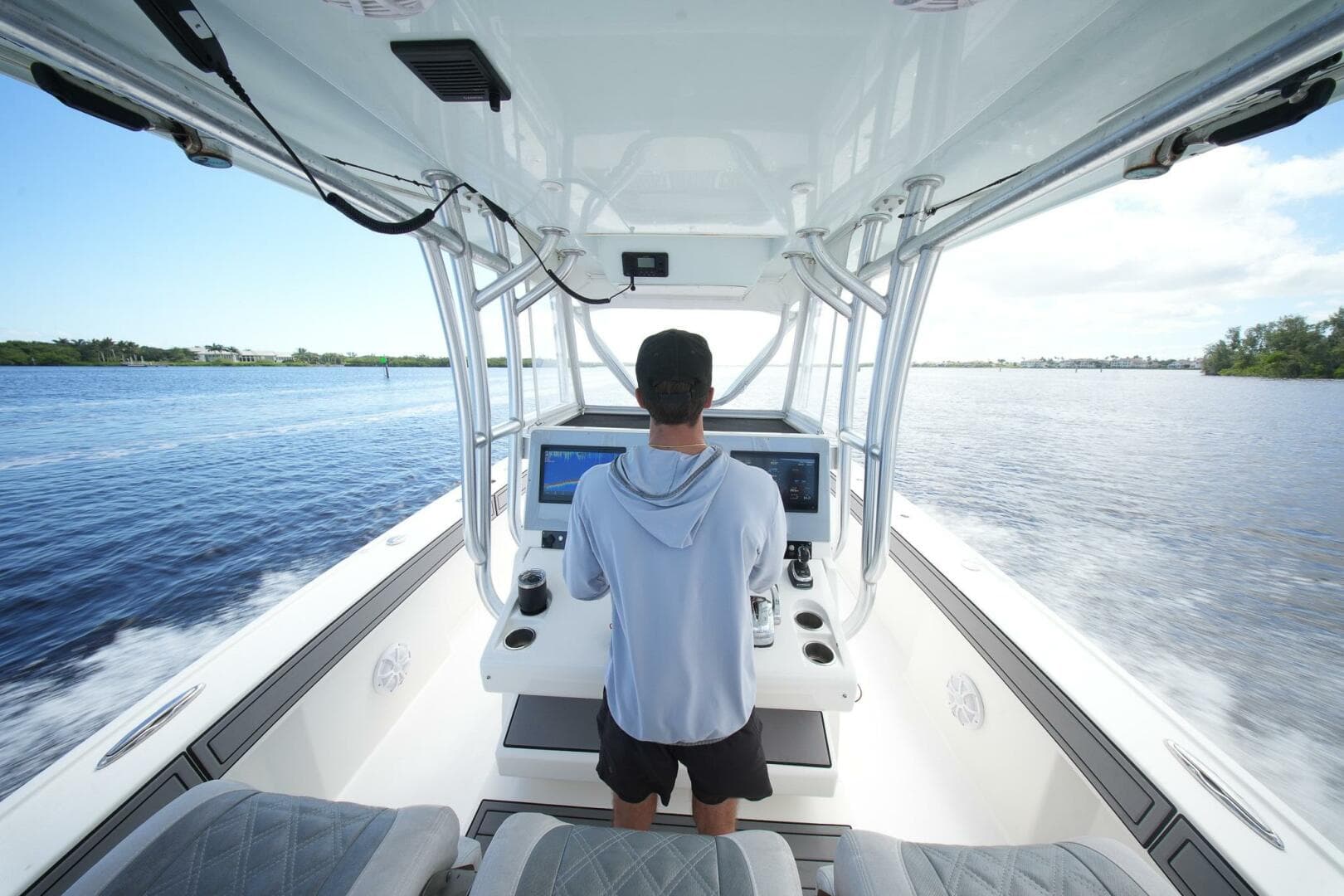 2020 TideLine Boats 365 OFFSHORE