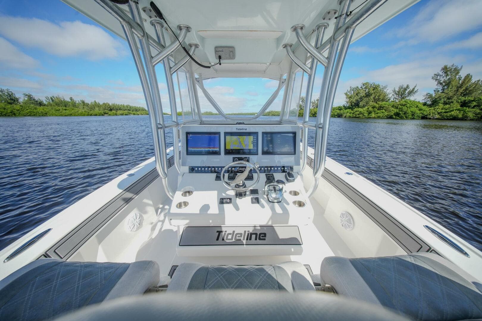 2020 TideLine Boats 365 OFFSHORE