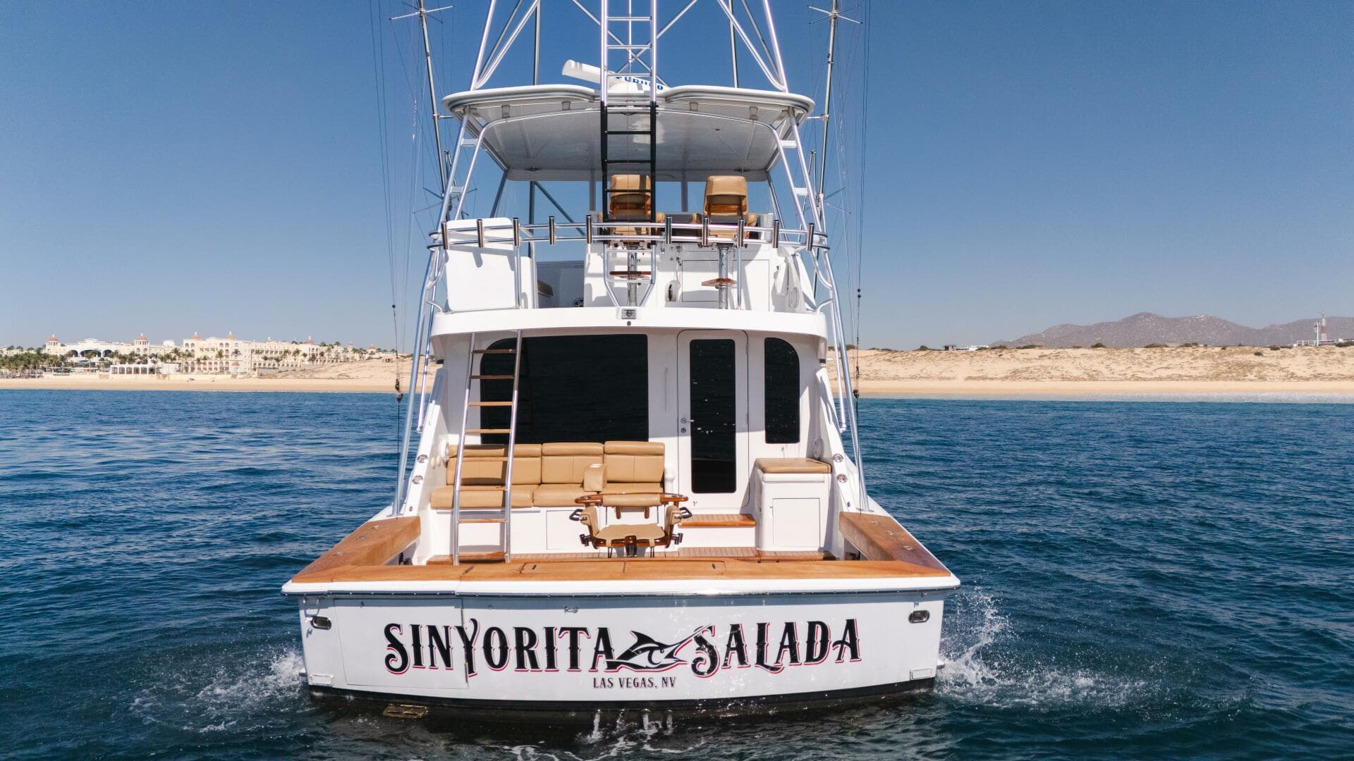 2001 Hatteras 60 Convertible - Sinyorita Salada