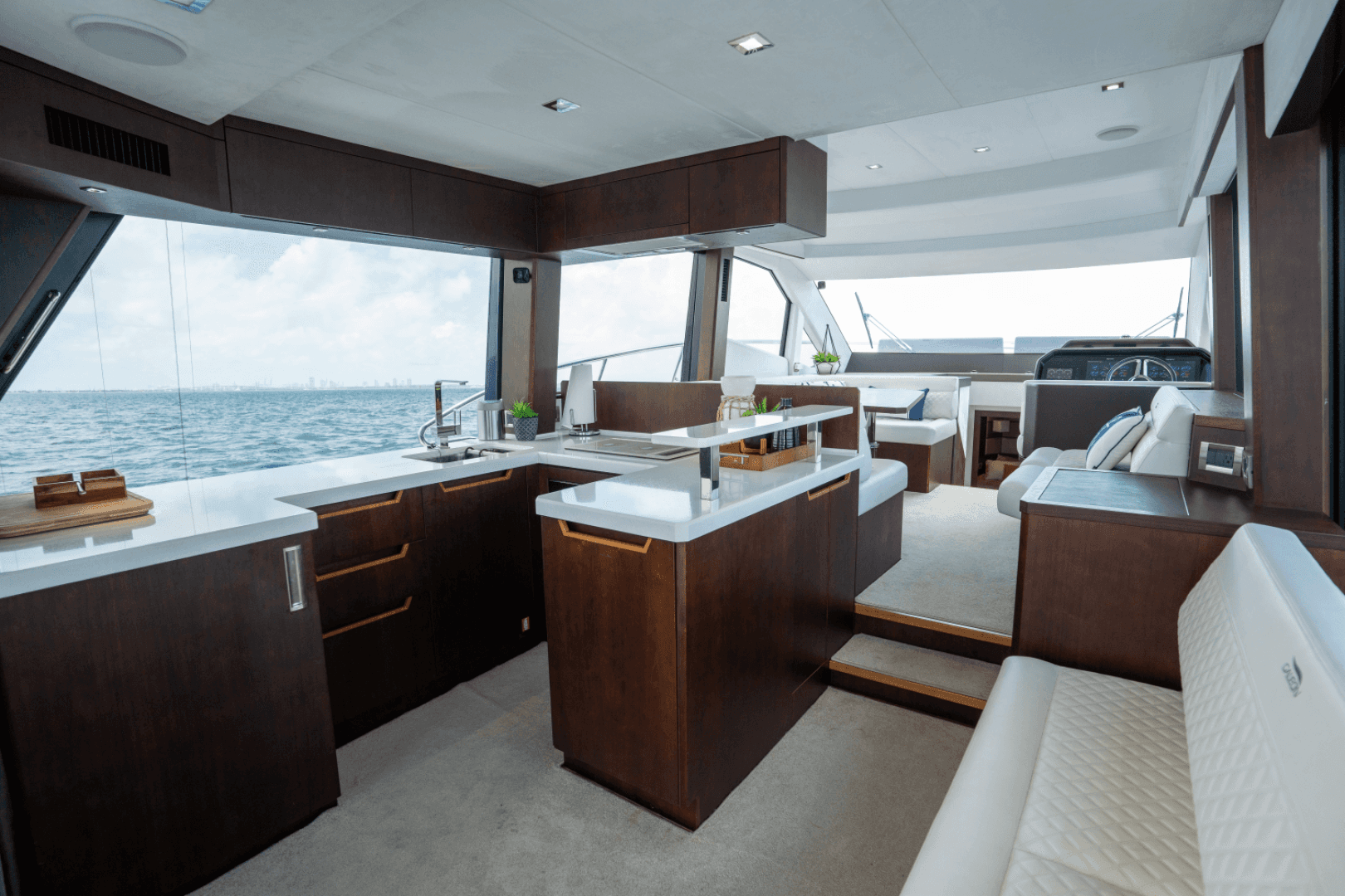 2020 Galeon 500 Fly