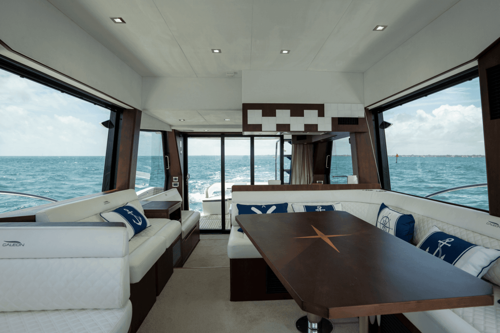 2020 Galeon 500 Fly