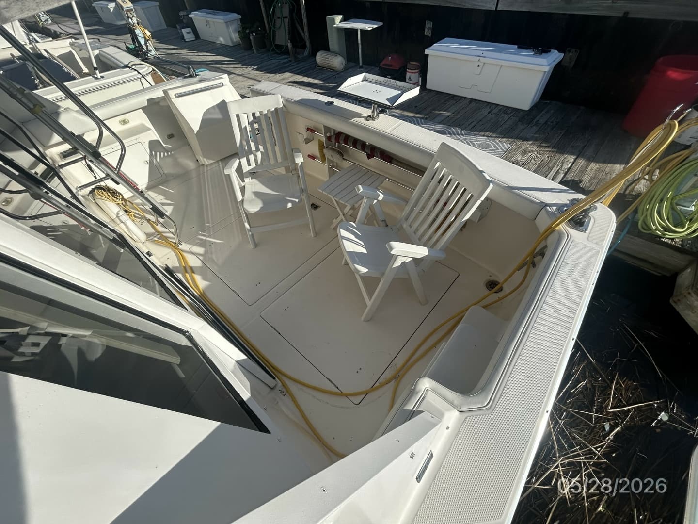 47' Bayliner aftdeck2