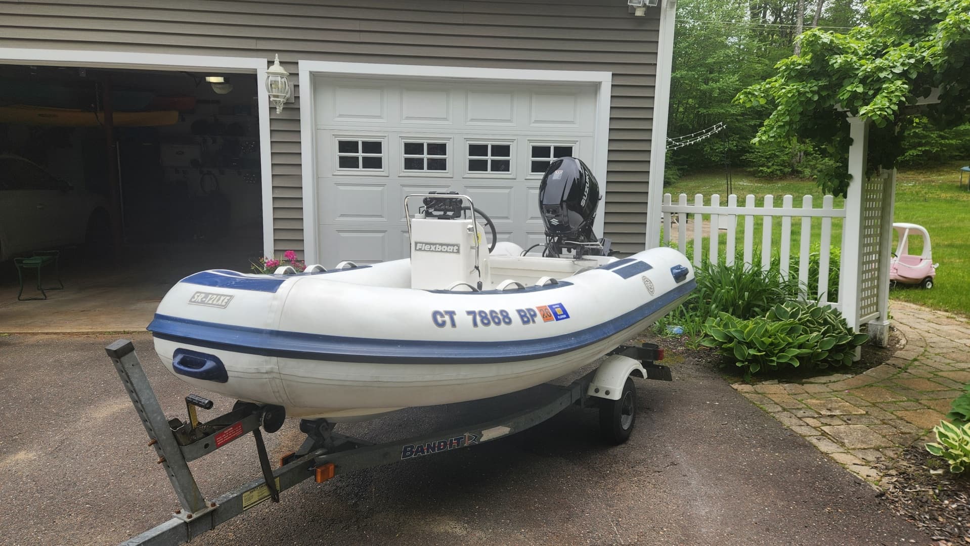 47' Bayliner tender