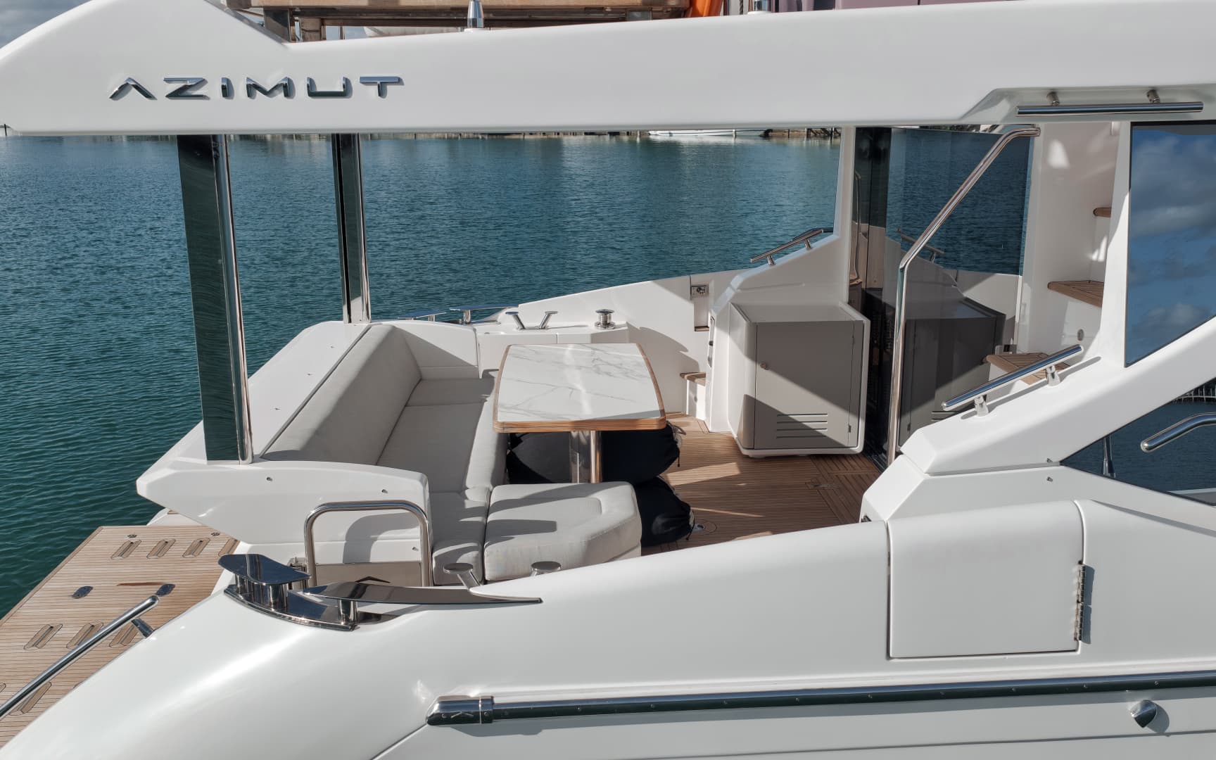 2022 Azimut FLYBRIDGE