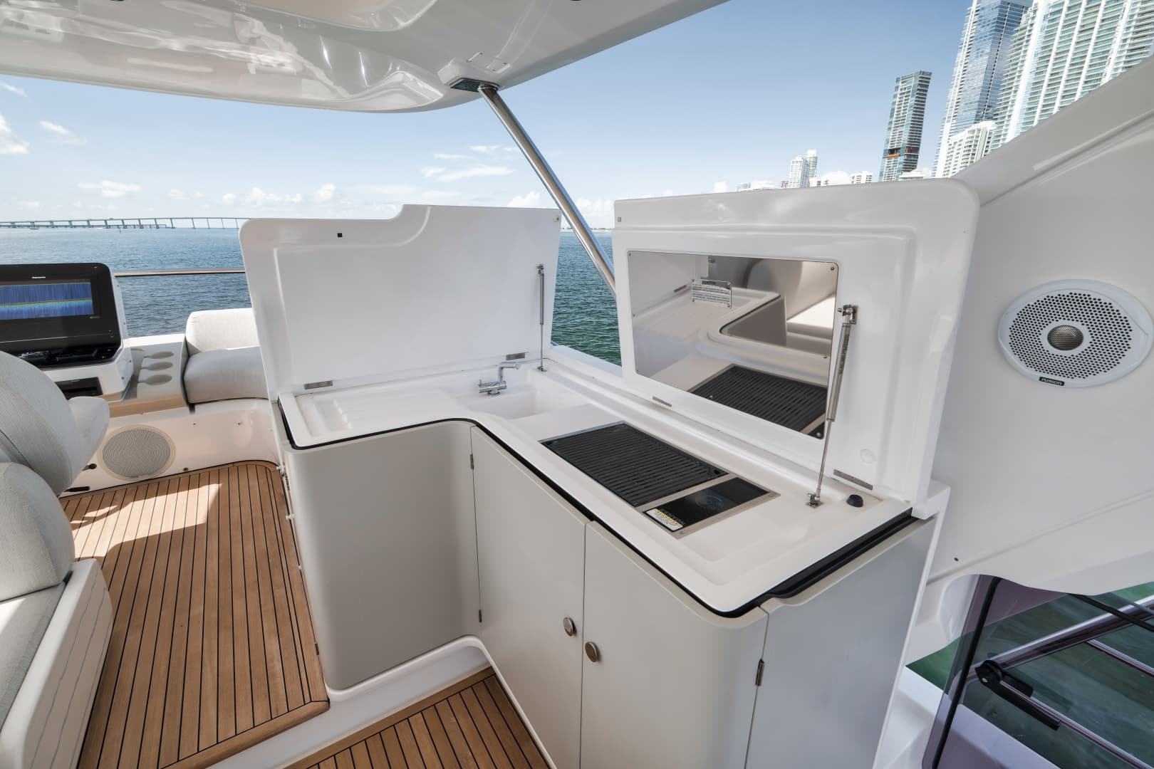 2022 Azimut FLYBRIDGE