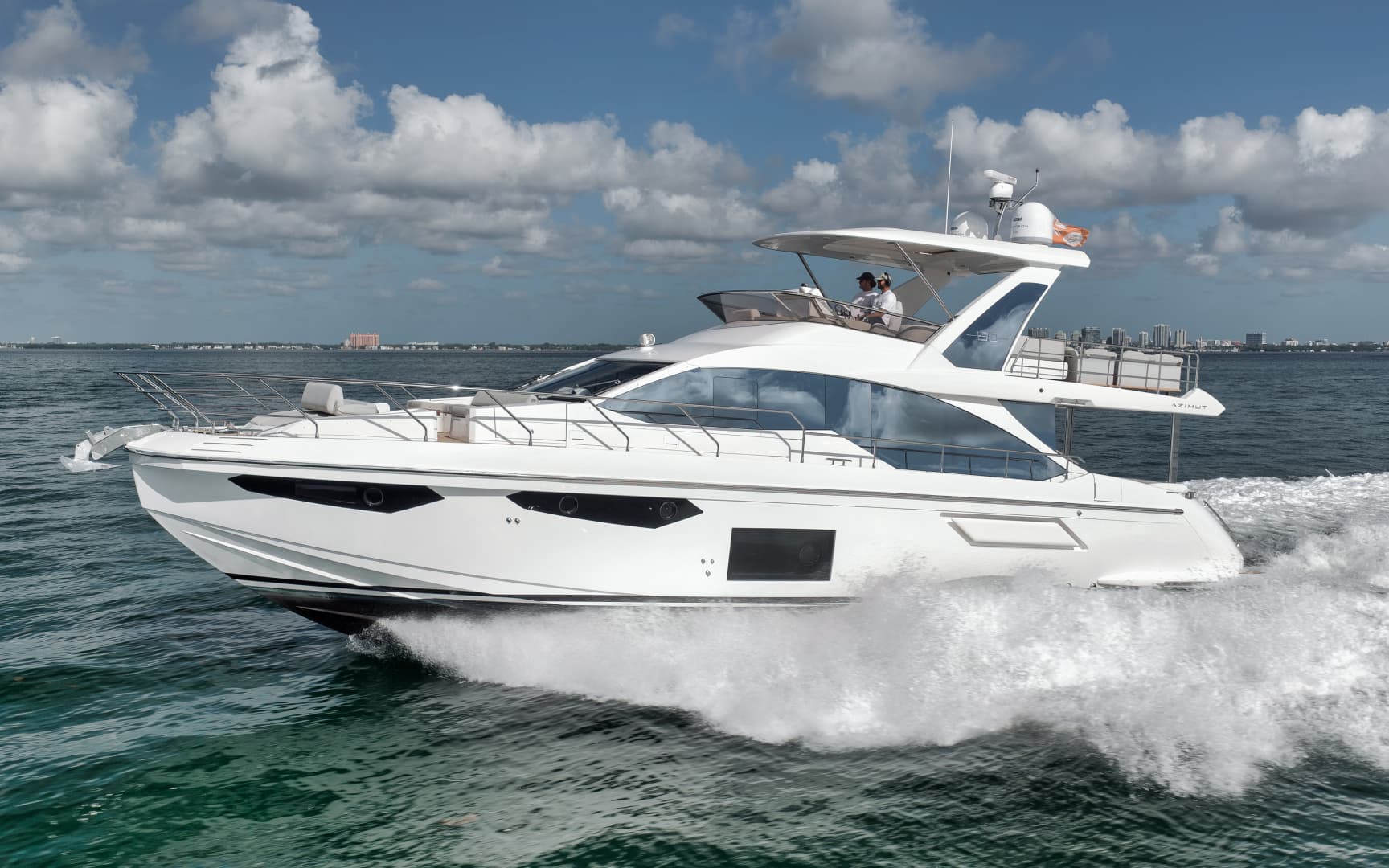 2022 Azimut FLYBRIDGE