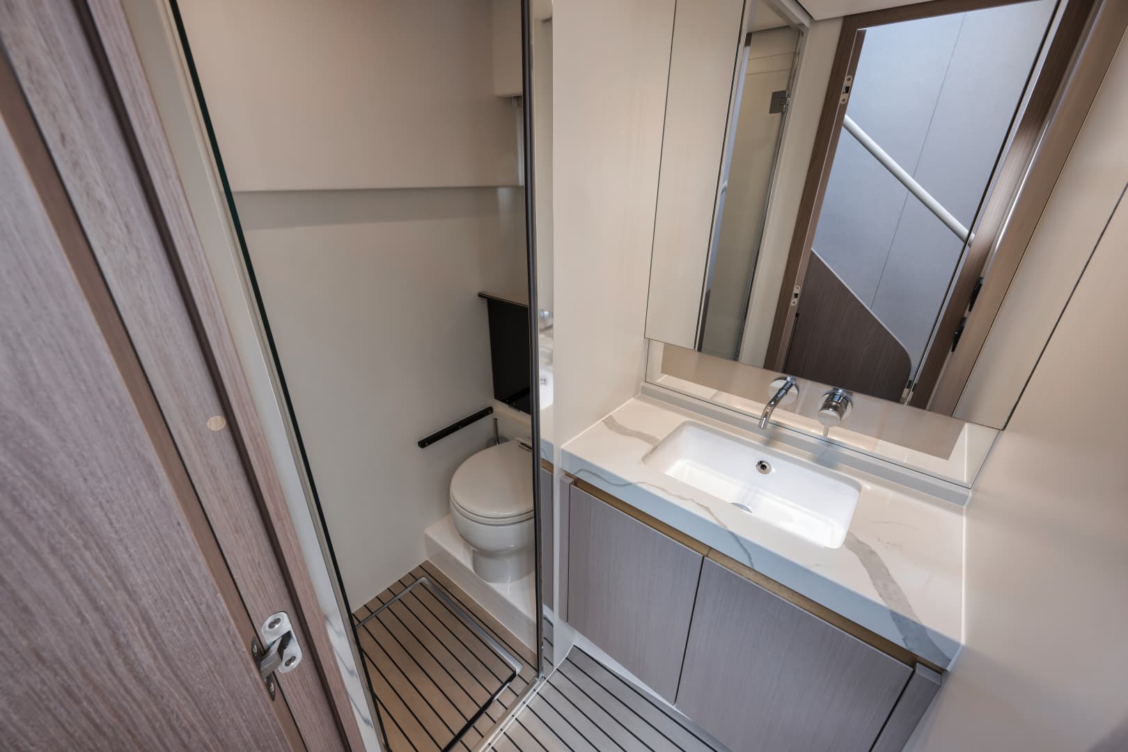 2022 Azimut FLYBRIDGE