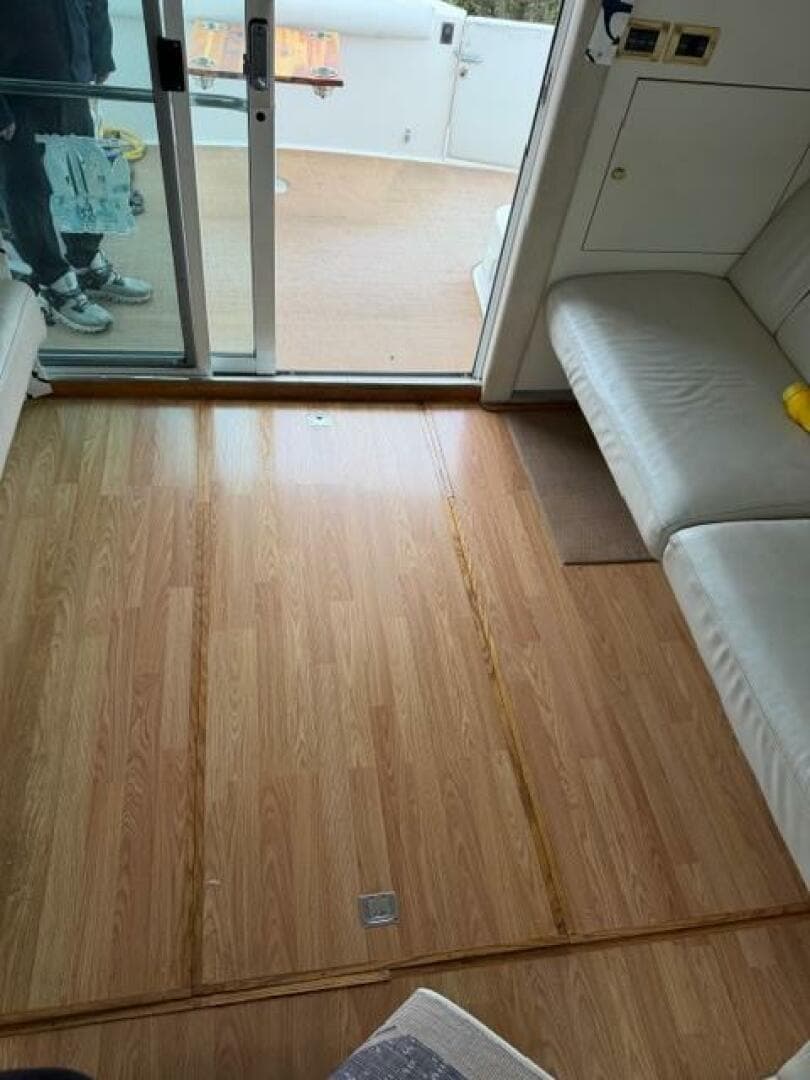 1997 Sea Ray 400 Sedan Bridge