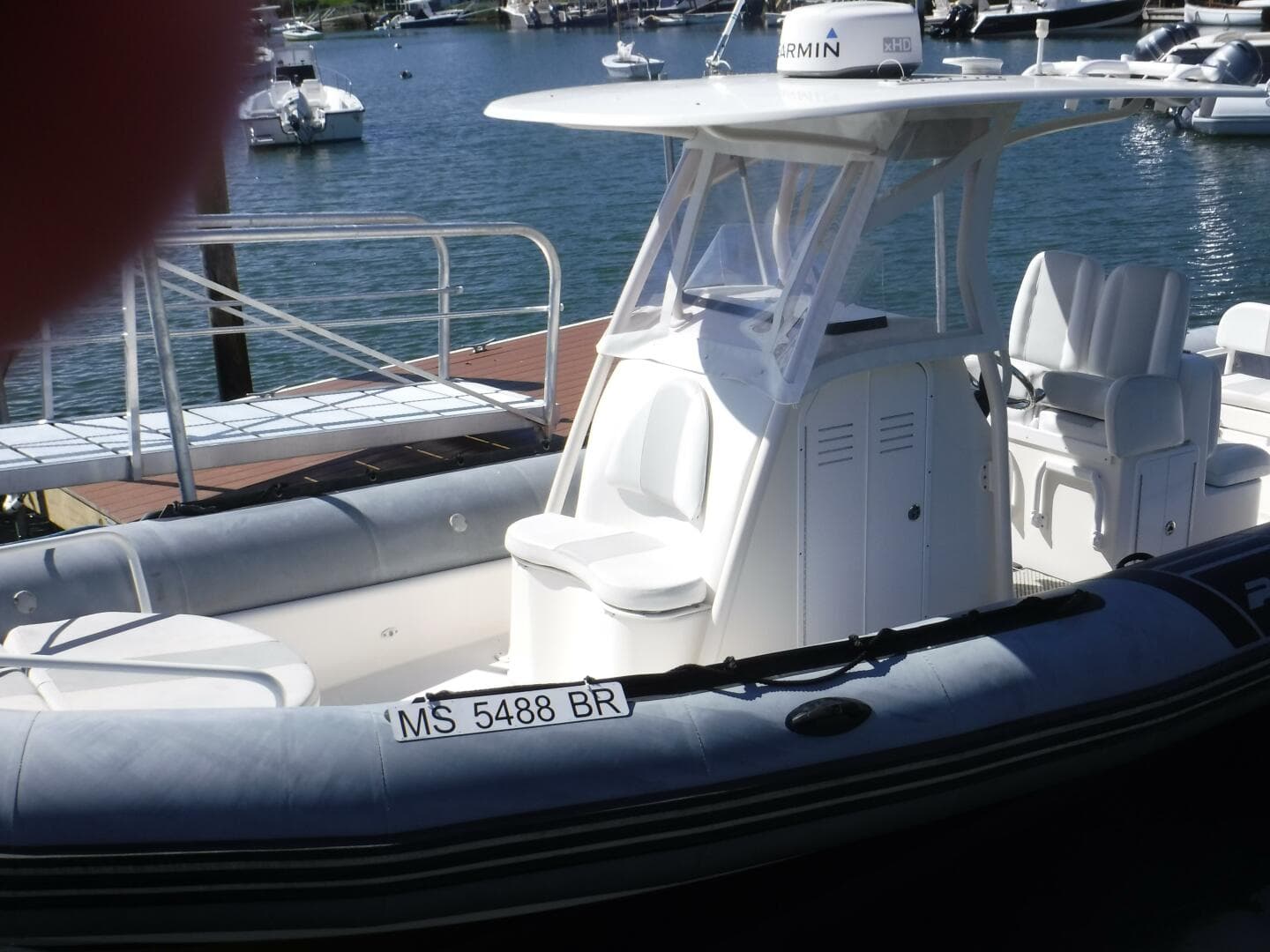 2015 Zodiac PRO 850 OPTIUM & Custom Trailer