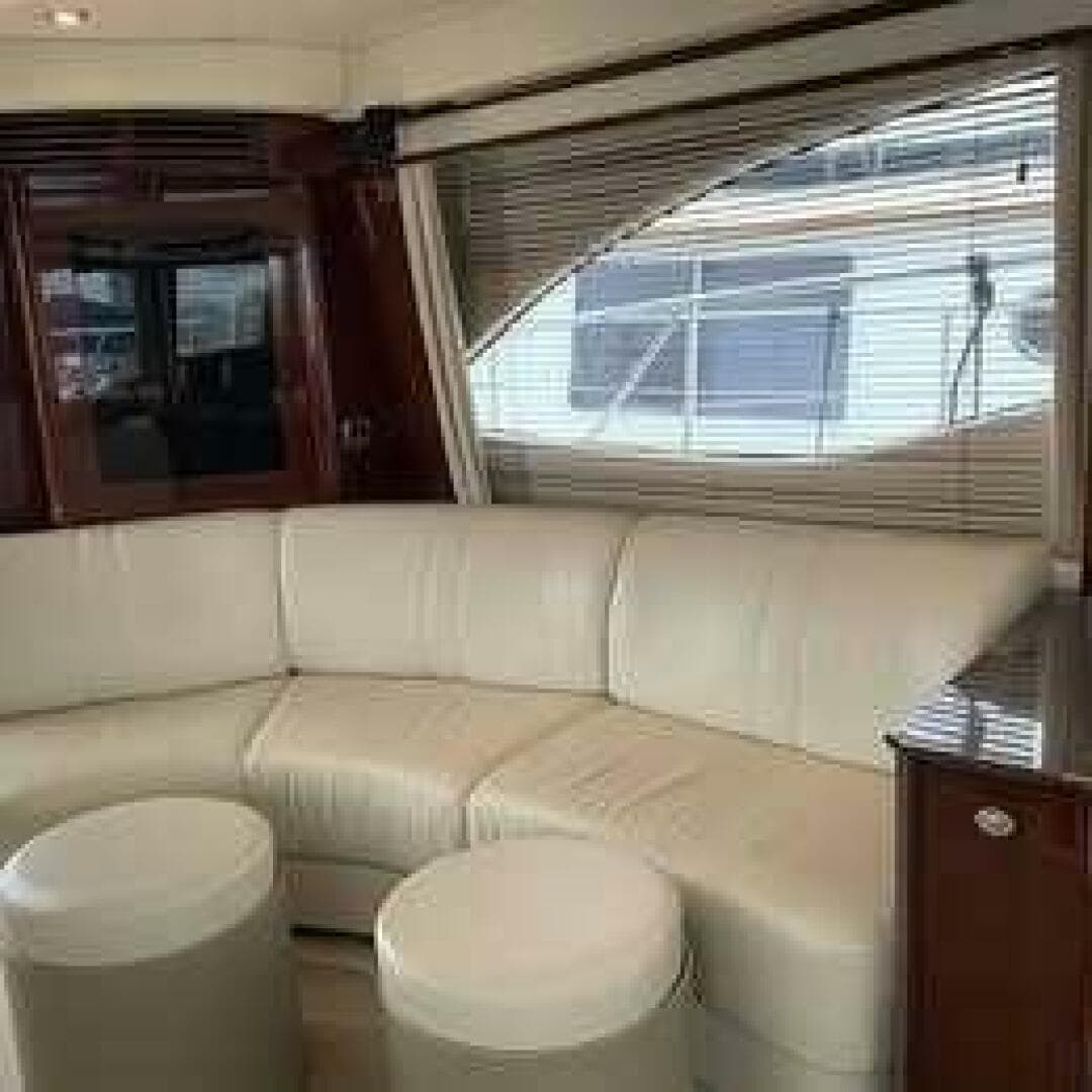 2007 Sea Ray 529 Sedan Bridge