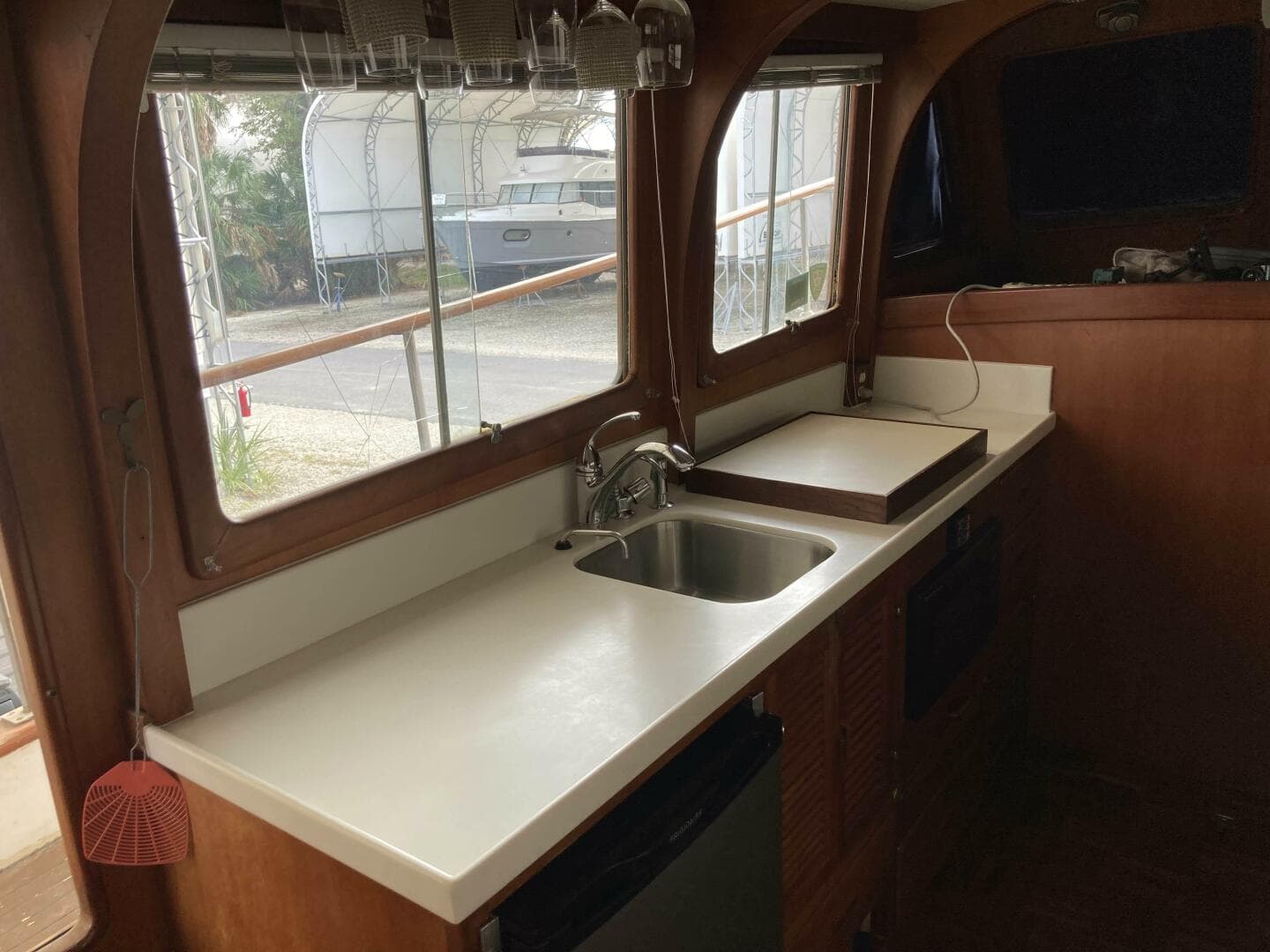 1981 Albin Double Cabin