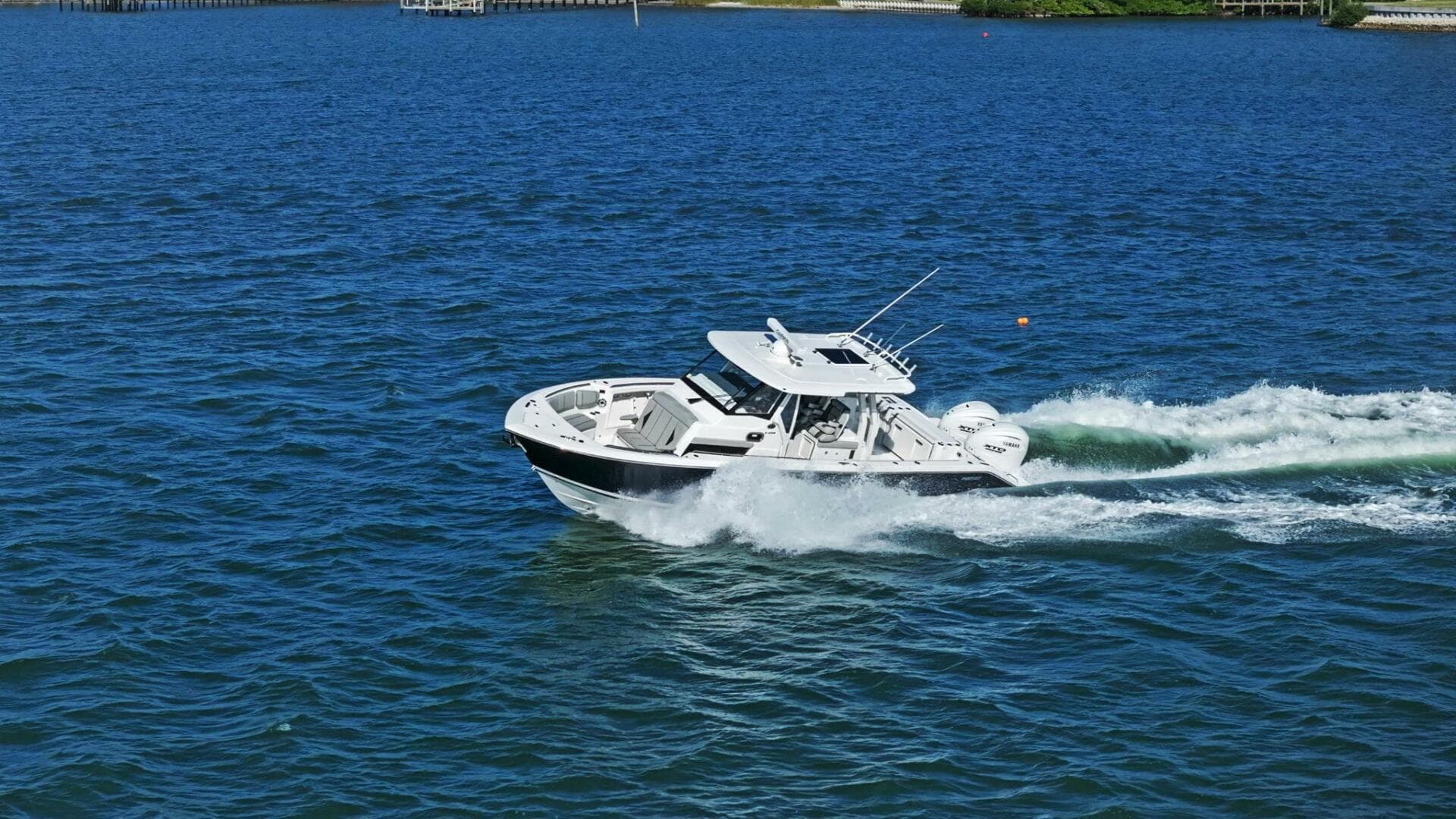 2024 Pursuit S 358 Sport - Profile 