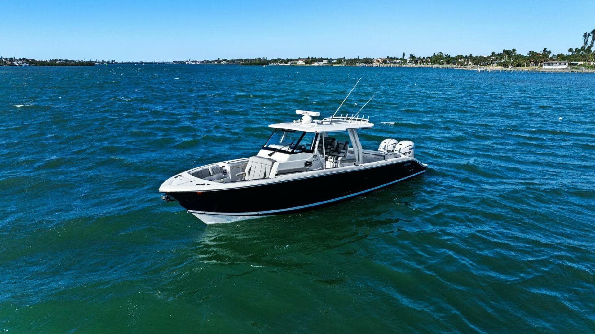 2024 Pursuit S 358 Sport -Profile 