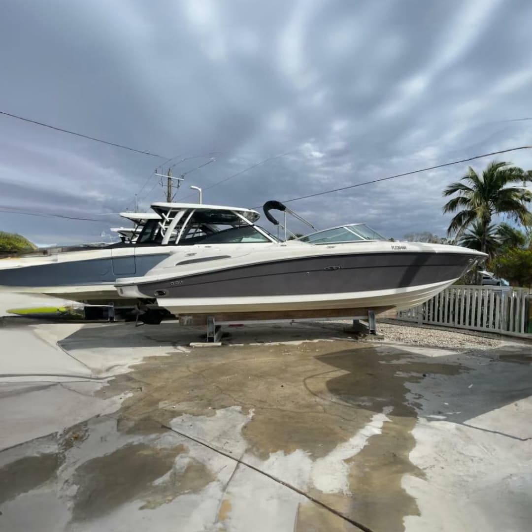 2008 Sea Ray 270 SLX