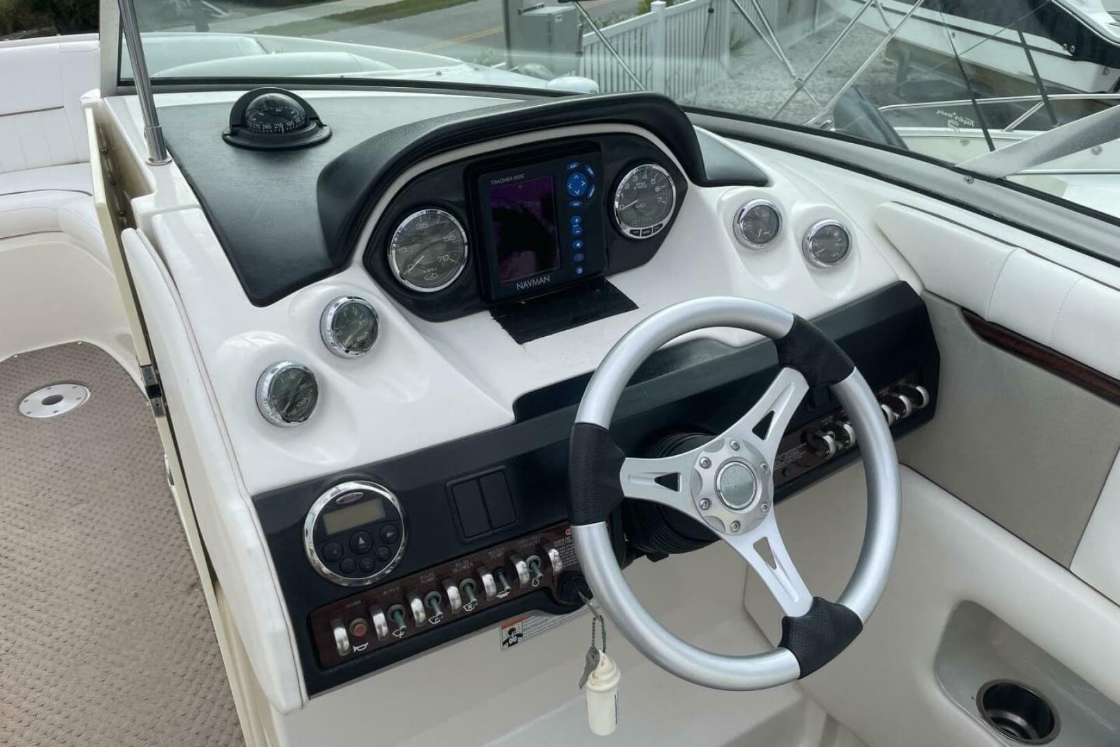 2008 Sea Ray 270 SLX
