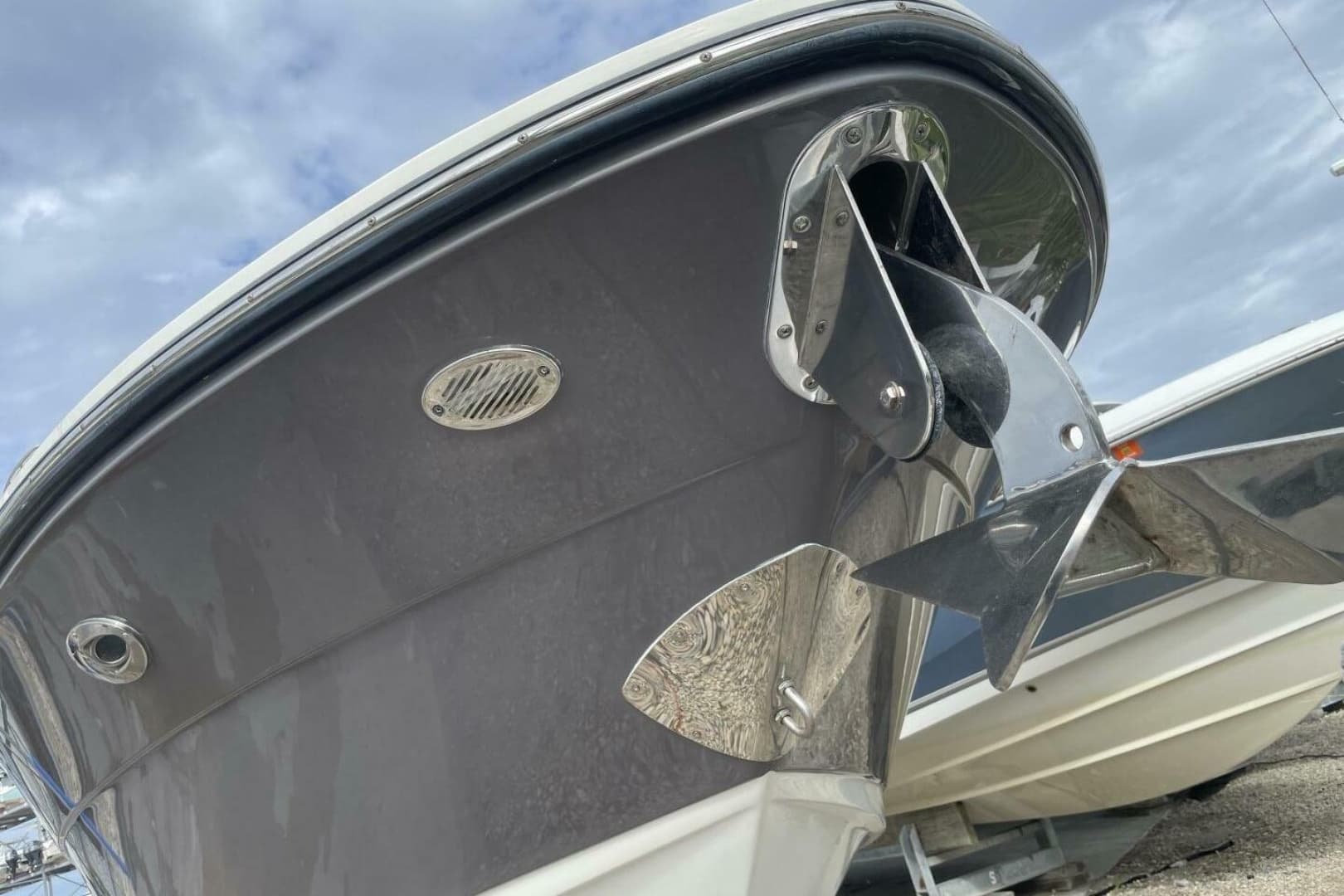 2008 Sea Ray 270 SLX