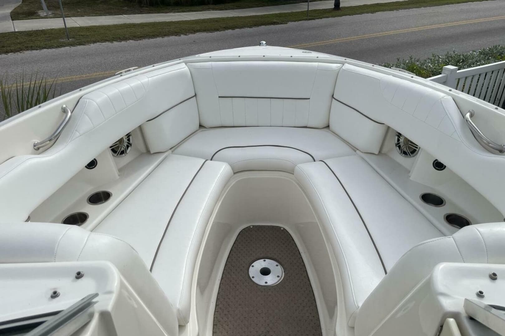 2008 Sea Ray 270 SLX
