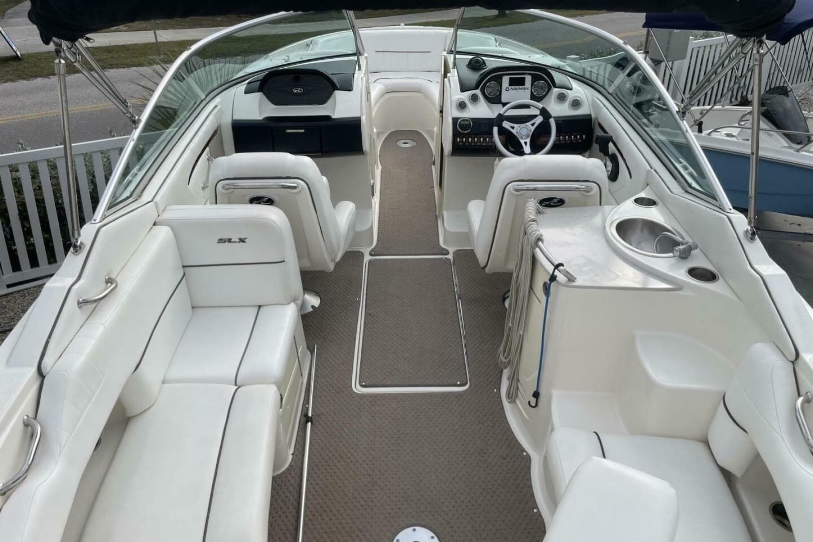 2008 Sea Ray 270 SLX