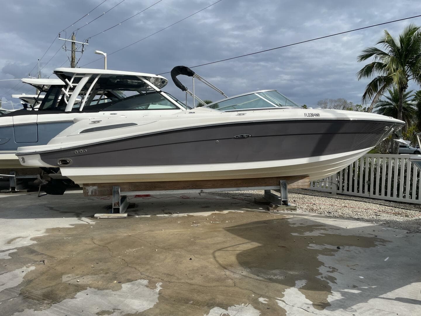 2008 Sea Ray 270 SLX