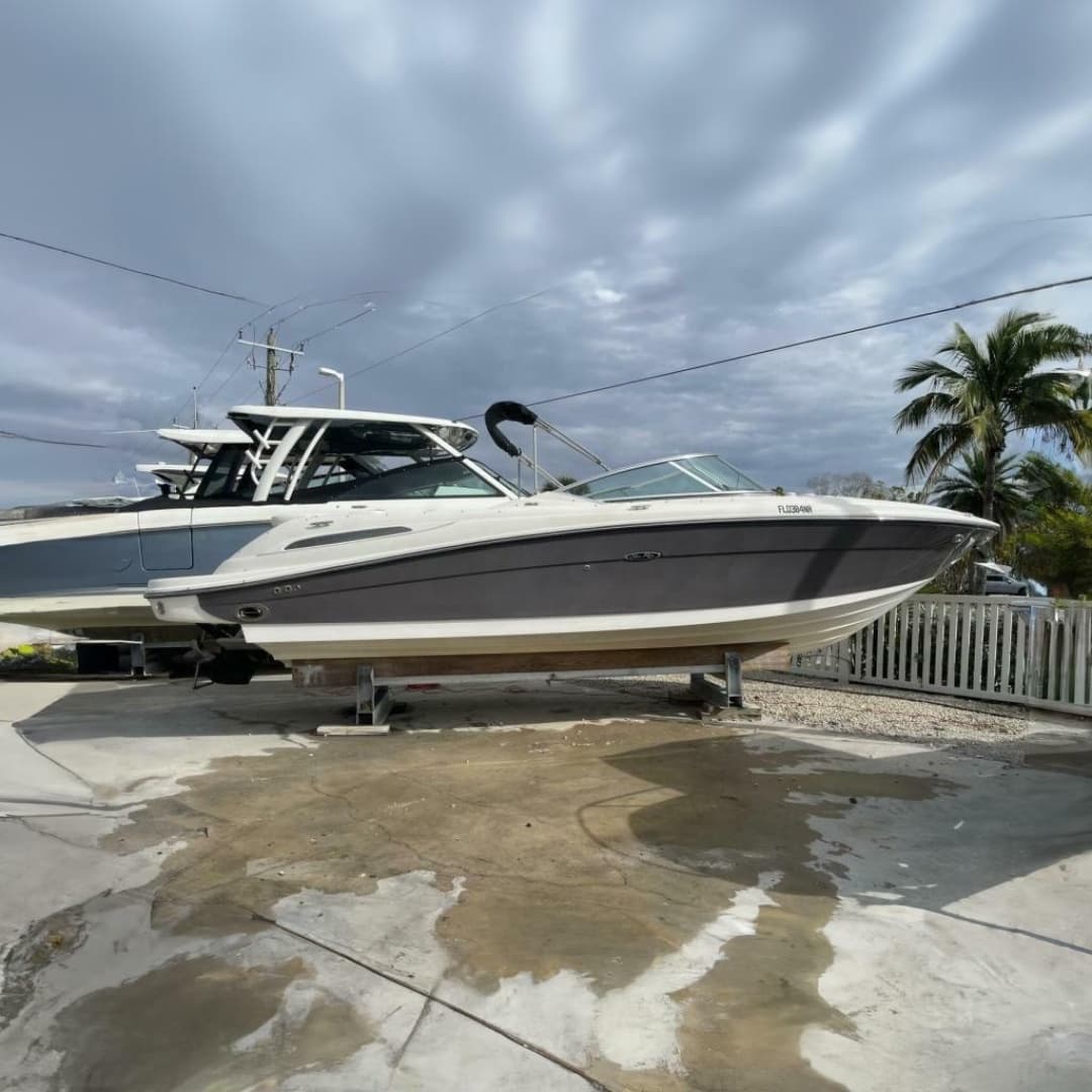 2008 Sea Ray 270 SLX