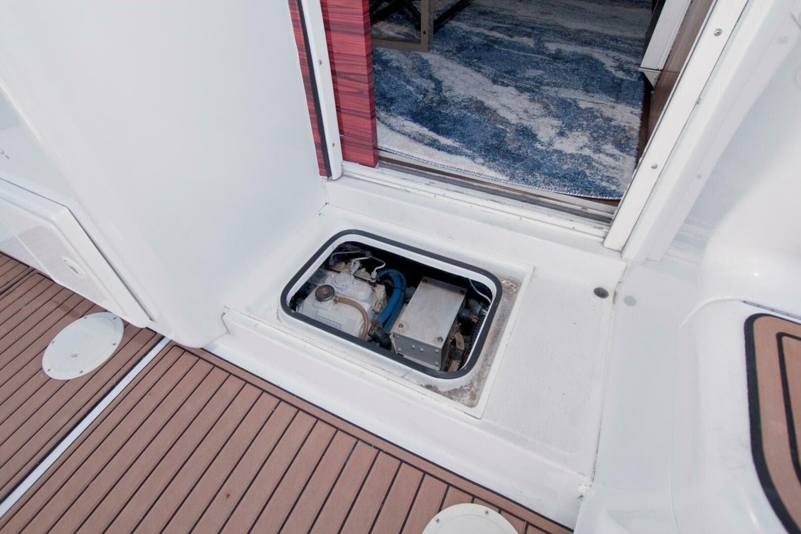 1998 Luhrs 36 Convertible