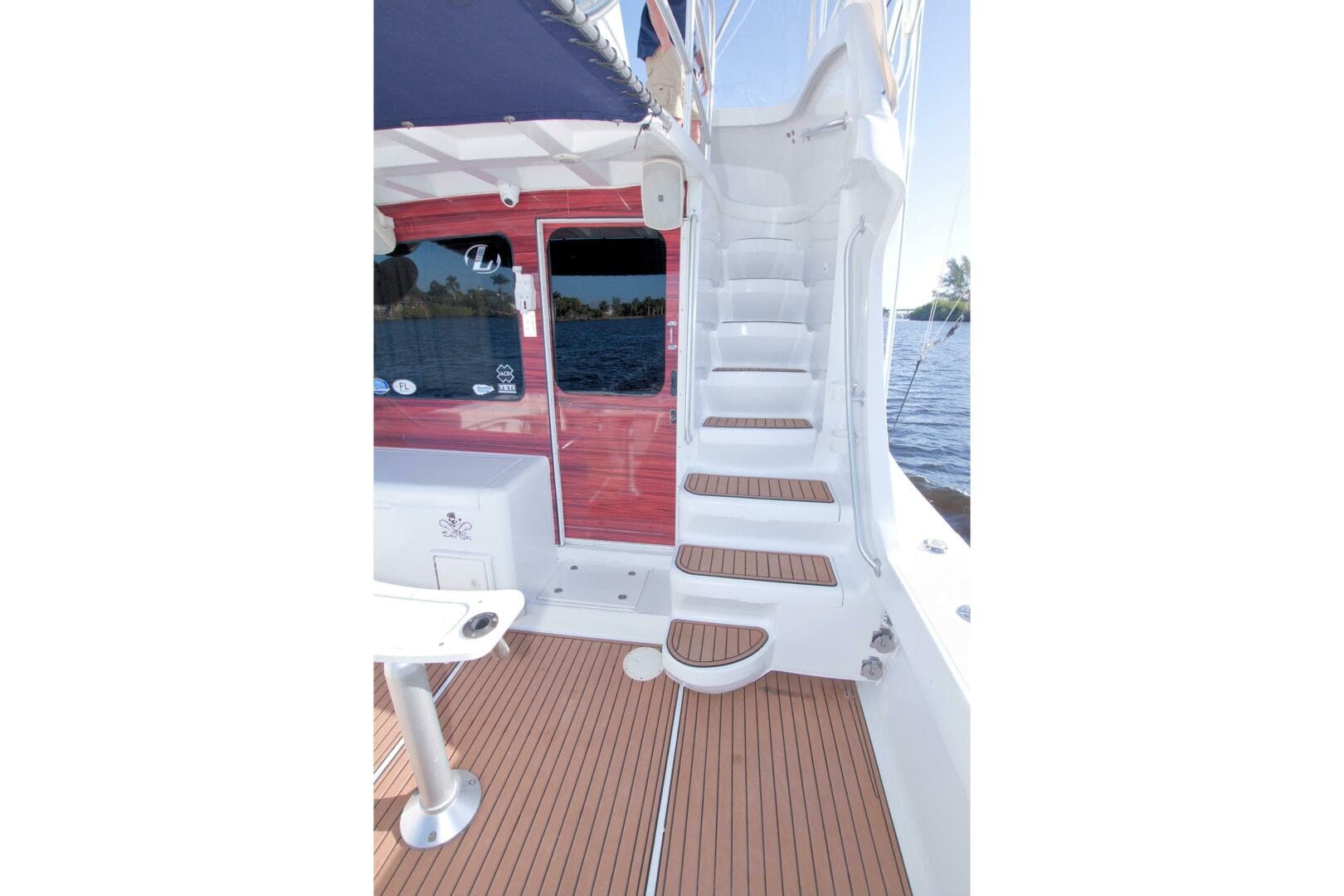 1998 Luhrs 36 Convertible