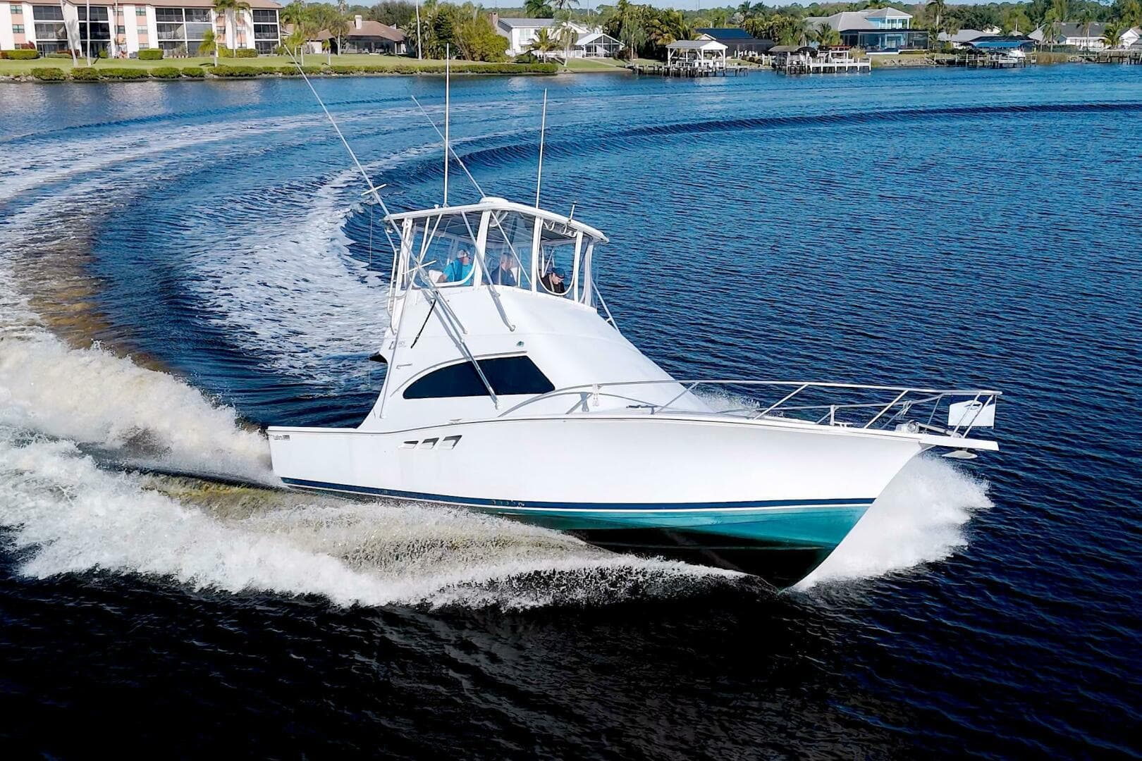 1998 Luhrs 36 Convertible
