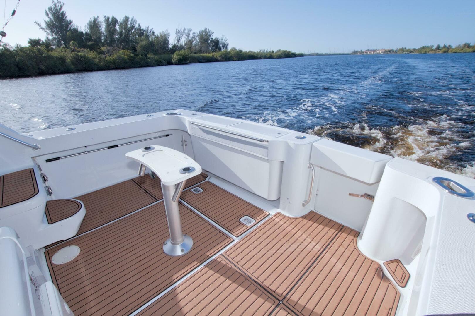 1998 Luhrs 36 Convertible