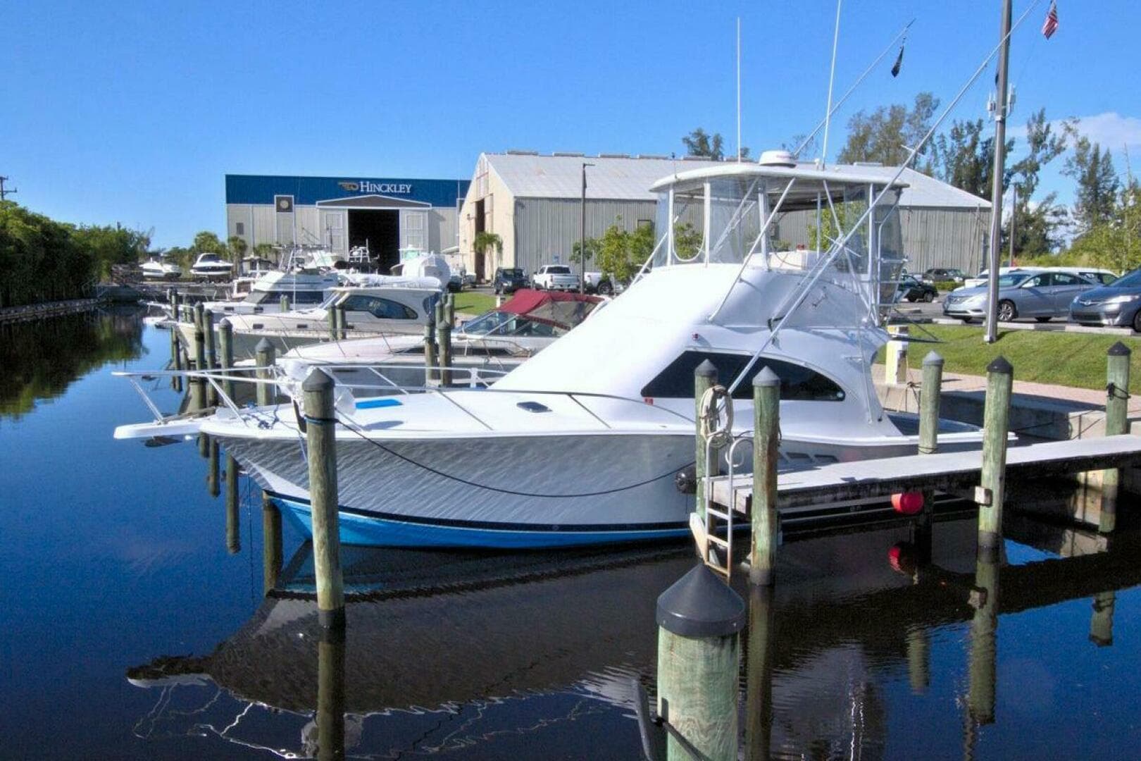 1998 Luhrs 36 Convertible