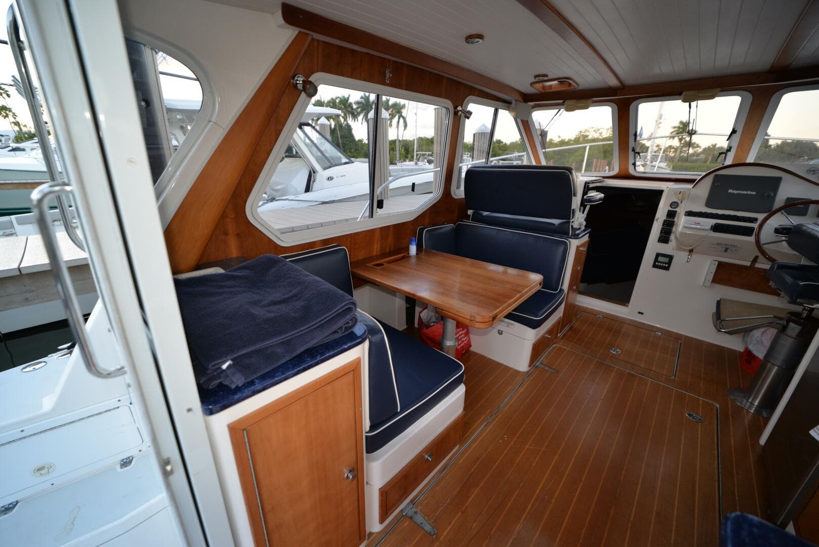 2006 True North 38 Heritage Edition