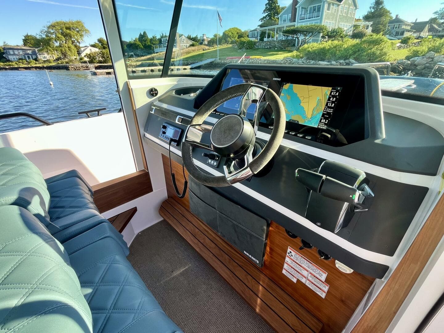 2022 Axopar 28 Cabin with AFT CABIN