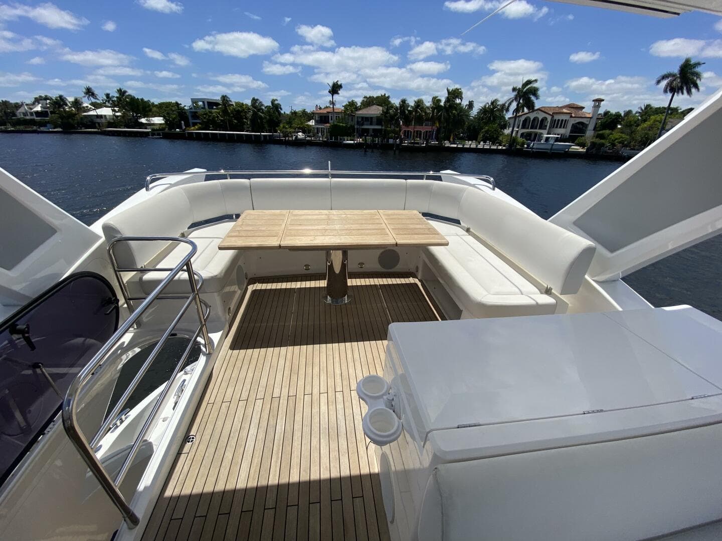 2017 Sunseeker 52 Manhattan