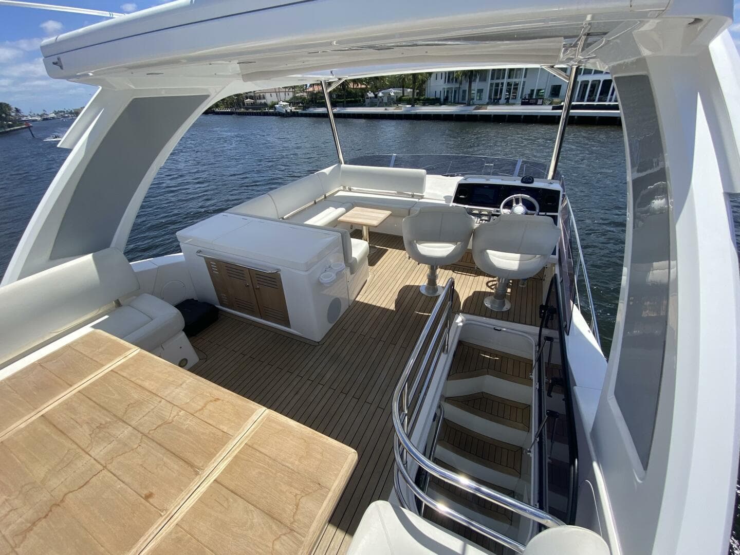 2017 Sunseeker 52 Manhattan