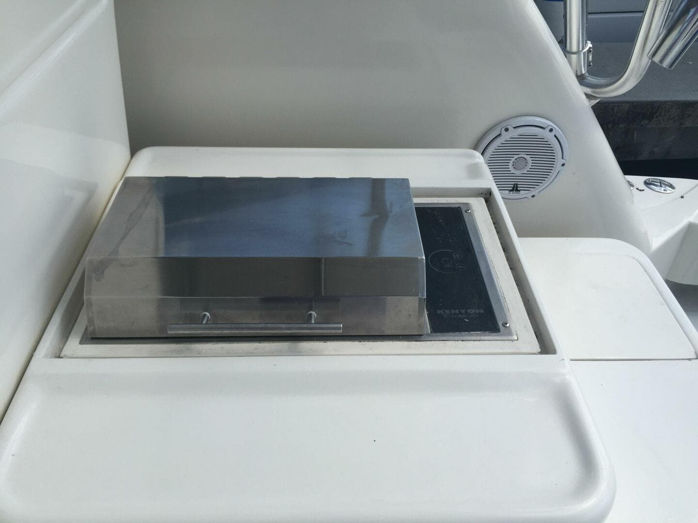 2001 Sea Ray 340 Amberjack