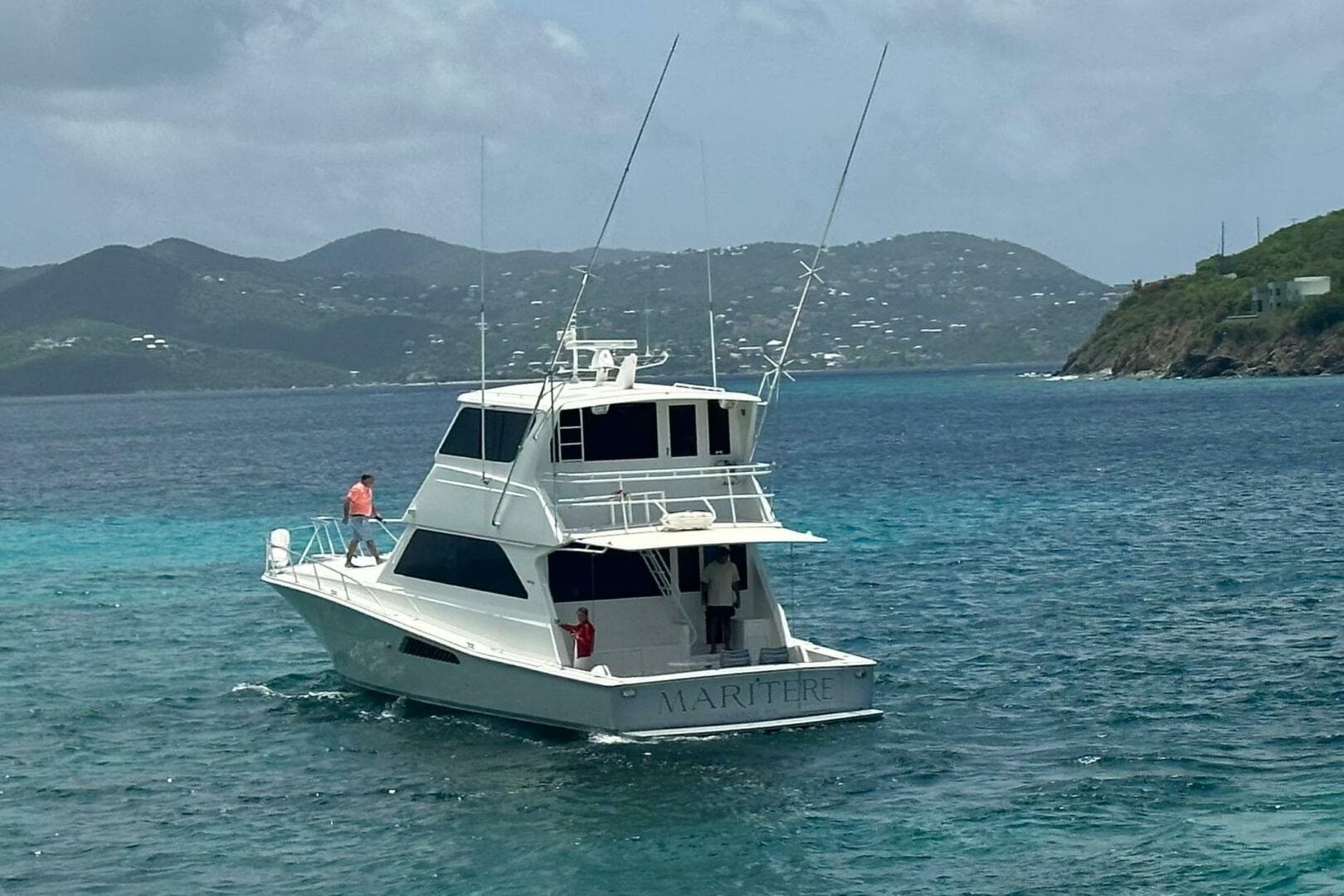 1999 Viking 58 Convertible