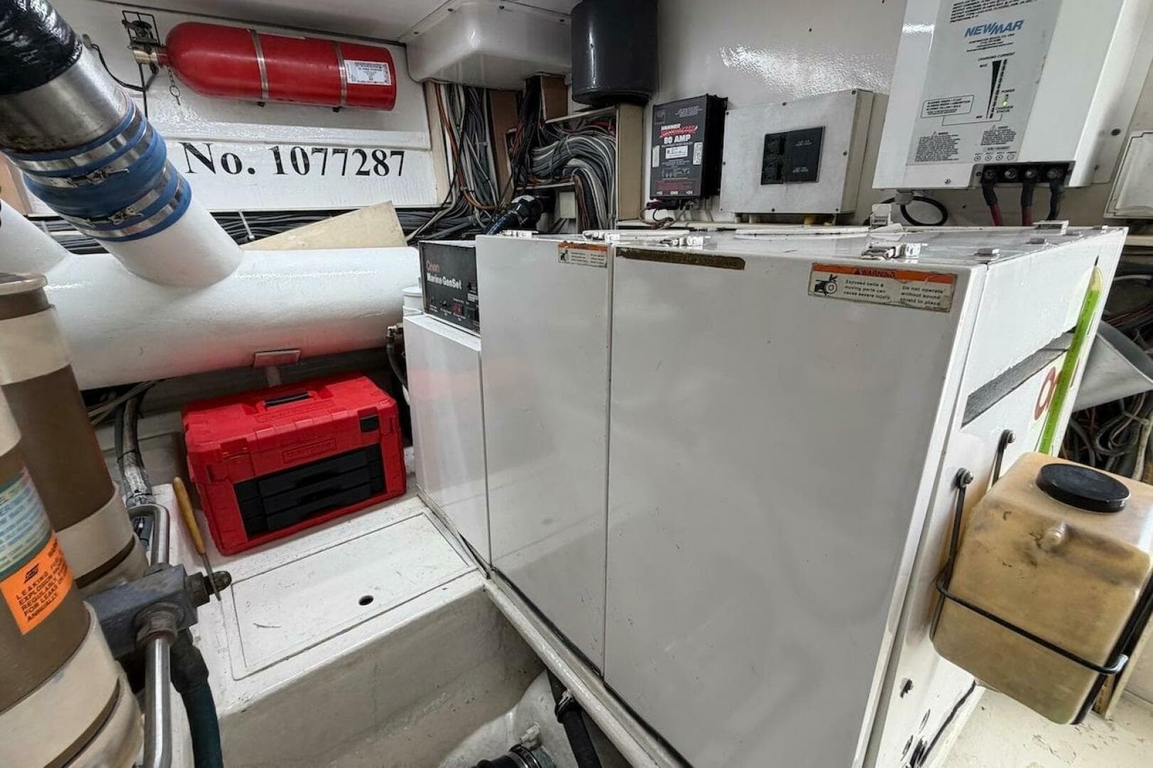 1999 Viking 58 Convertible