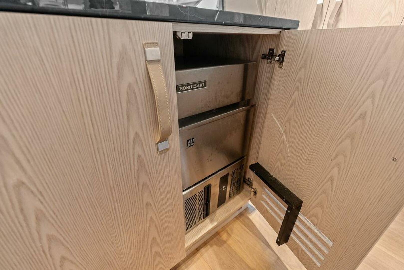 2023 Sanlorenzo SD118