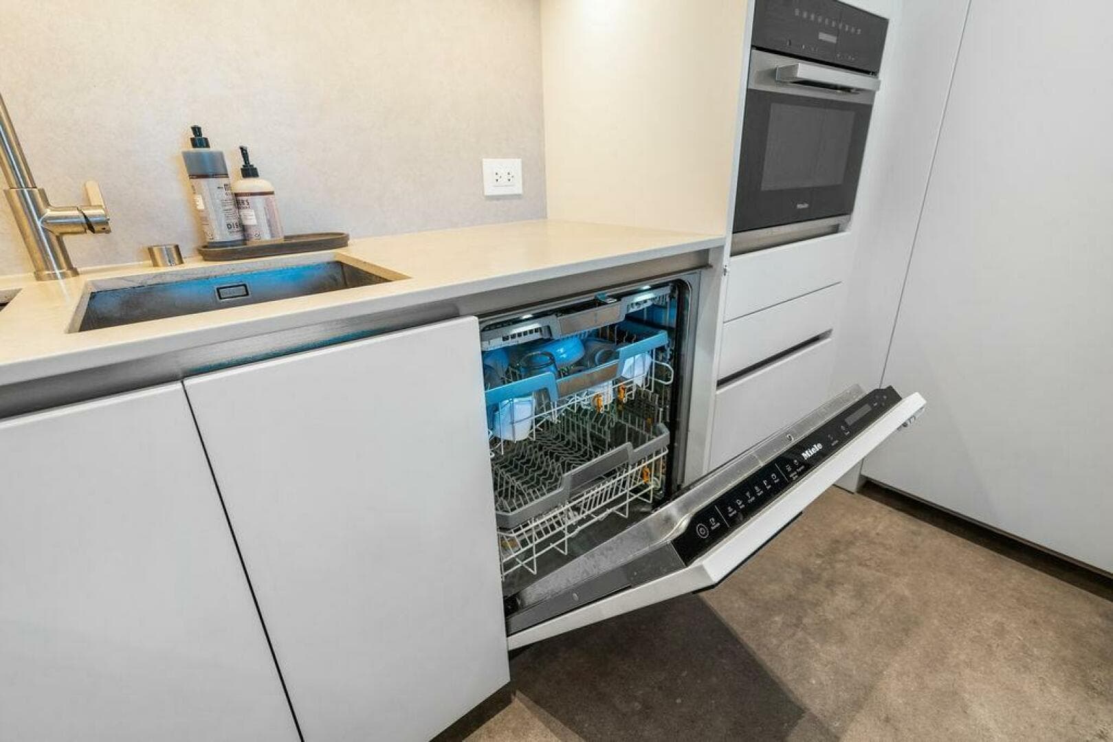 2023 Sanlorenzo SD118