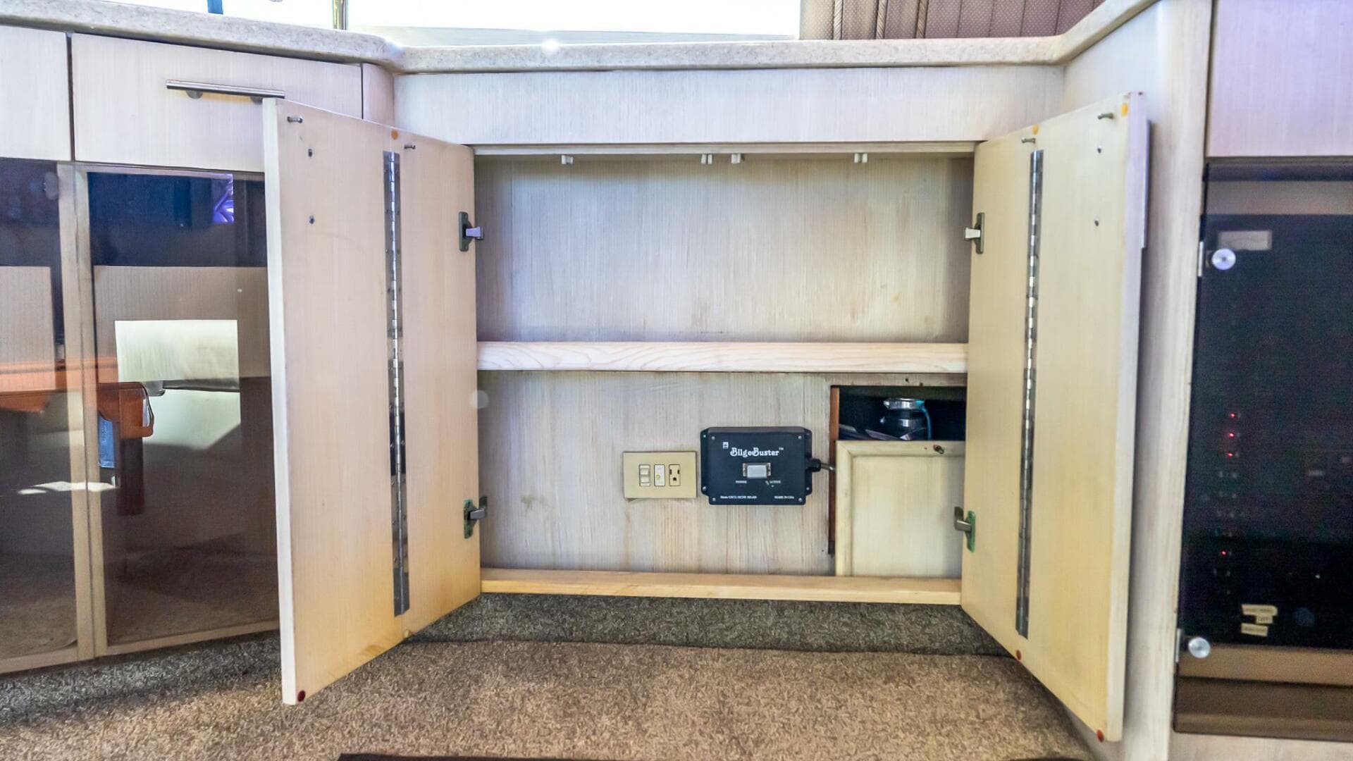 1998 Ocean Yachts 48 Super Sport