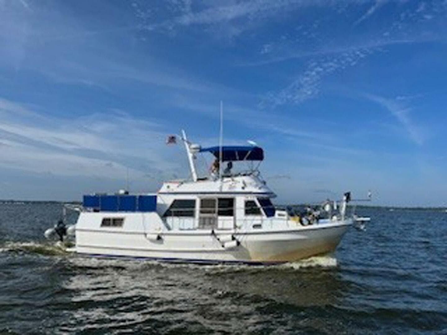 1984 Golden Star Trawler