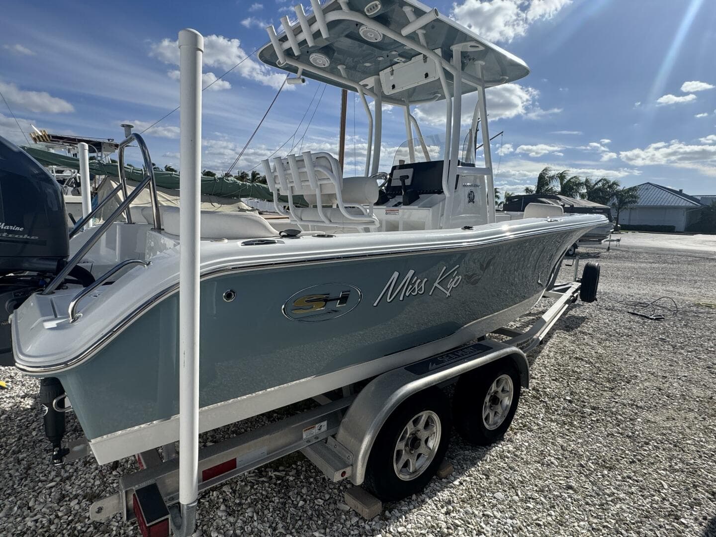 2021 Sea Hunt Ultra 219