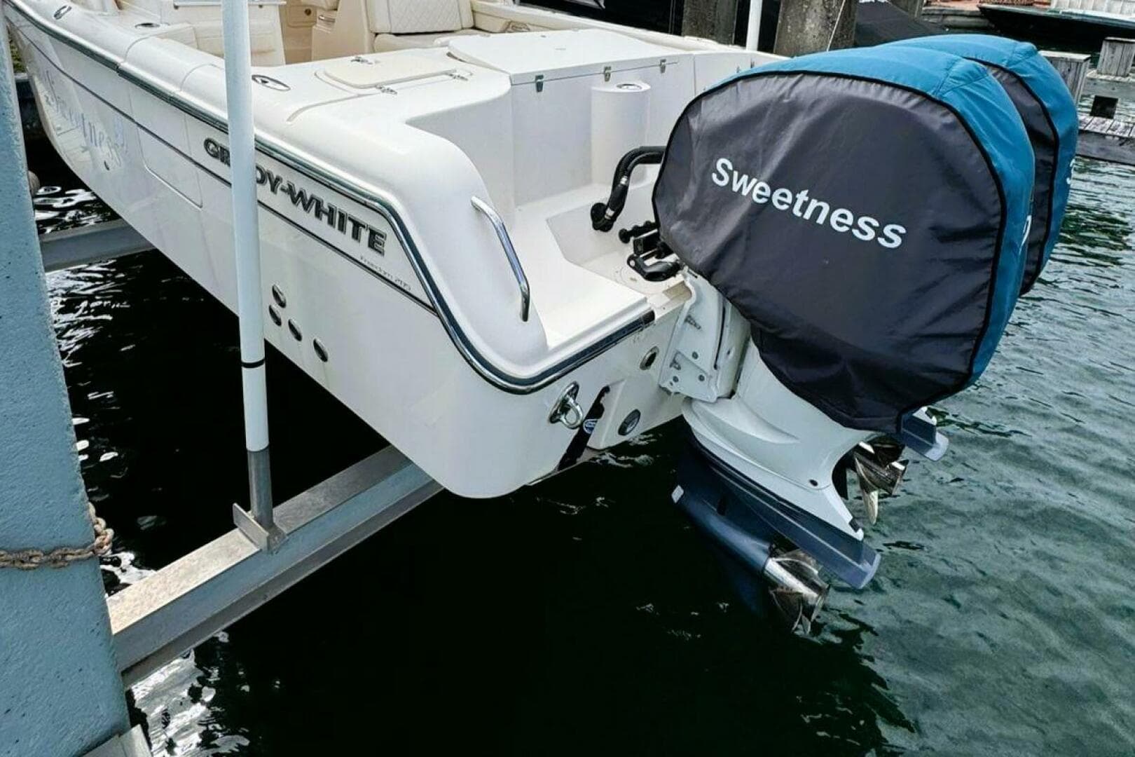 Grady White Freedom 285 Antigua Barbuda Sint Maarten Caribbean