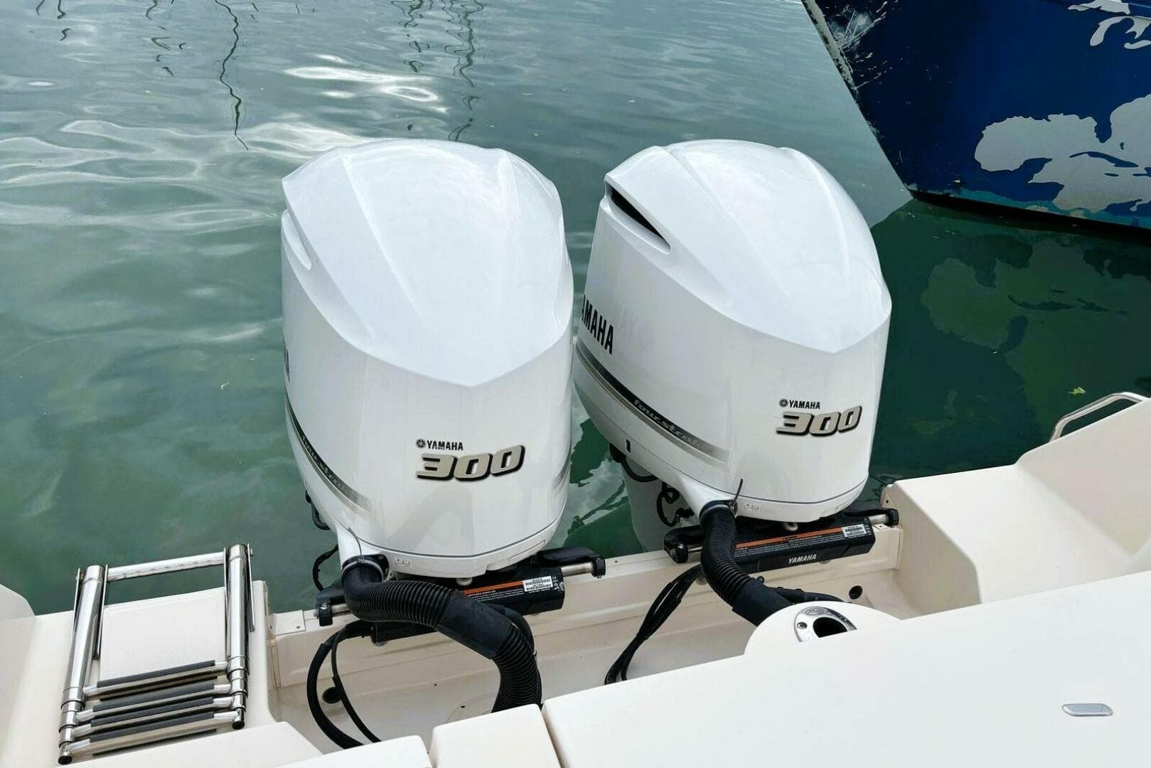 Grady White Freedom 285 Antigua Barbuda Sint Maarten Caribbean